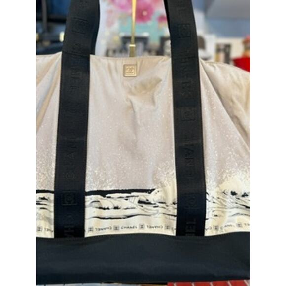 RARE Authentic CHANEL Sports Line High Summer Nylon Leather CC Tote Bag - Picture 3 of 16